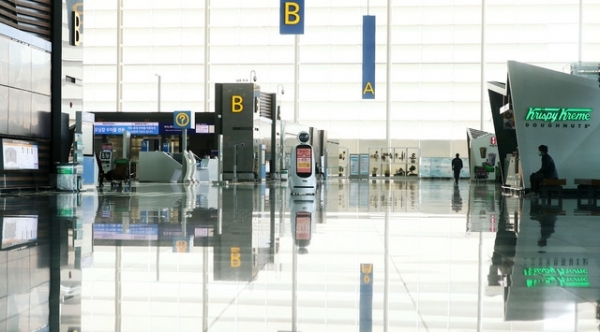 이용객이 급감해 한산한 인천국제공항 출국장의 한산한 모습. ⓒ뉴시스