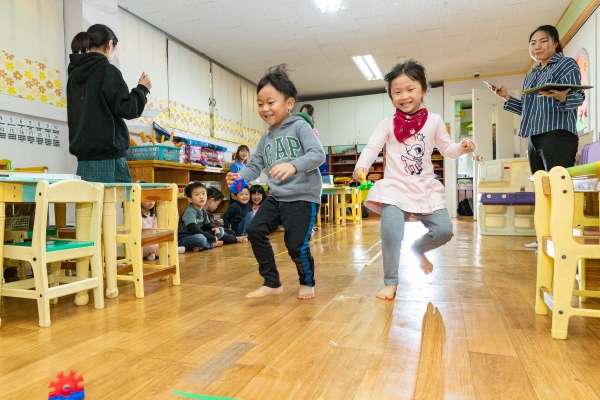 서울 광진구청 어린이집에서 아이들이 활동하는 모습이다./사진=광진구청 제공