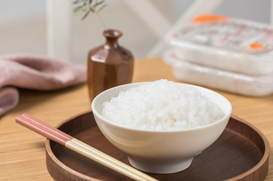 JW중외제약은 자사의 콩팥건강 관리 식단 브랜드 ‘JW안심푸드’가 ‘신장병 환우모임’ 네이버 공식카페와 제휴를 맺고 다양한 혜택을 제공한다고 31일 밝혔다. 사진/중외제약