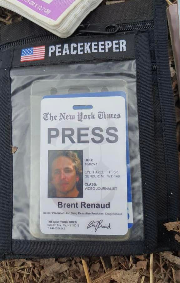  13일(현지시간) 우크라이나 키이우 경찰 당국은 미국 언론인이자 다큐멘터리 감독인 브렌트 르노(51)가 우크라이나에서 러시아군의 총에 맞아 숨진 것으로 전해졌다. 사진/ 뉴시스 제공