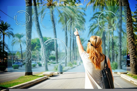 지난 7월 말 메타가 ‘개정 개인정보처리방침에 대한 동의 절차를 철회’한다고 발표한 것과 관련해 참여연대가 “이후 변화된 것은 없다”면서 “동의 절차가 없어졌을 뿐 개정된 개인정보처리방침은 그대로 적용되고 있다. 당시 이용자와 시민사회가 지적했던 메타의 불법행위는 전혀 시정되지 않았다”고 밝혔다. 사진/ 무료이미지 사이트 픽사베이 제공