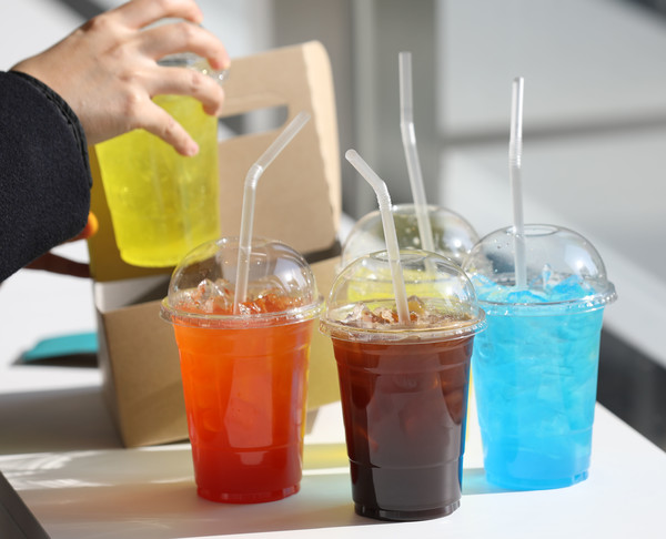 식품의약품안전처가 권고하는 카페인 일일 섭취 기준량은 성인 기준 최대 400mg다. 종류에 따라서는 1잔만 마셔도 일일 권고량을 넘길 수 있어 주의해야 한다. 사진/뉴시스