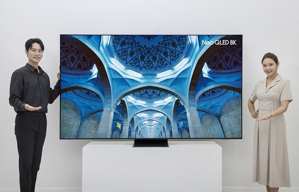 삼성전자 98형 Neo QLED 8K. / 사진 = 삼성전자