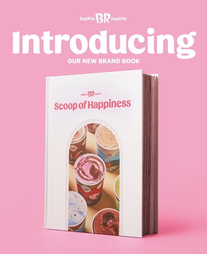 SPC 배스킨라빈스는 브랜드의 39년 역사를 담은 책 브랜드북 '스쿱 오브 해피니스(Scoop of Happiness)'를 발간 / SPC 제공