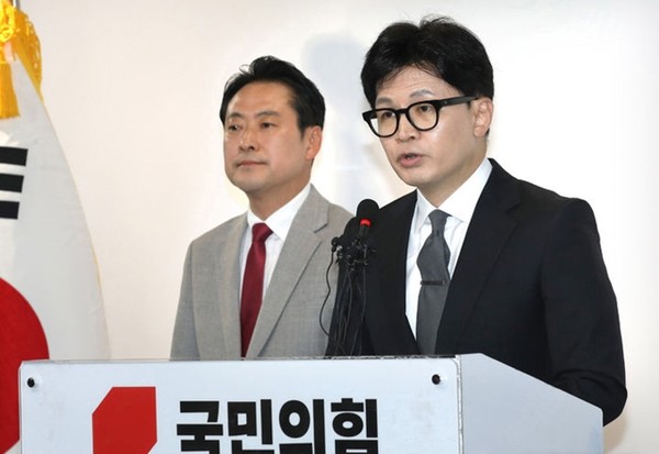 한동훈 국민의힘 비상대책위원장이 11일 오전 서울 여의도 중앙당사에서 제22대 총선 관련 입장발표를 하고 있다. / 사진 = 뉴시스