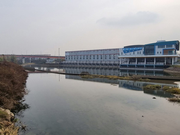 .신평배수펌프장 유수지 전경/사진 고양시