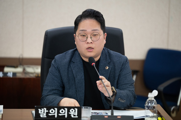 인천광역시의회 행정안전위원회 소속 김대영(민·비례) 의원/사진 인천시의회