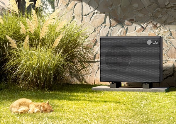 LG전자 '써마브이 R290 모노블럭' 신제품 모습.  / 사진 = LG전자