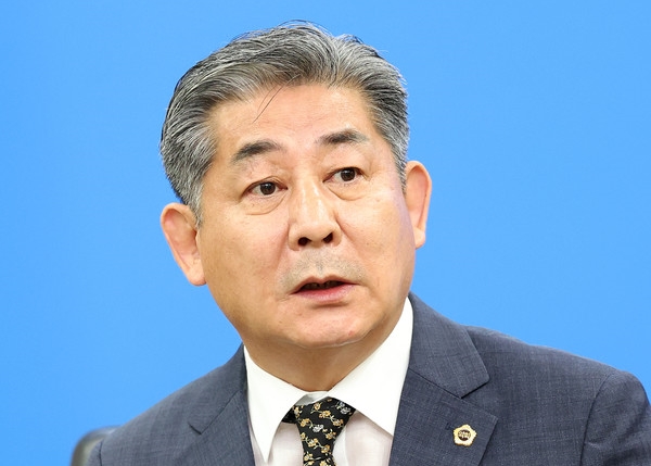 인천시의회 정해권 의장이 인천시, 인천경제청 등 일부 수감기관들의 불성실한 태도를 지적하고 있다. 사진 / 인천시의회 제공