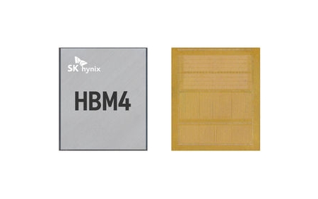 SK하이닉스는 AI용 초고성능 D램 신제품인 HBM4 12단 샘플을 세계 최초로 주요 고객사들에 제공했다. / 사진 = SK하이닉스
