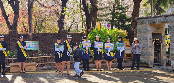 부평구,유관기관과 함께...어린이 교통안전 캠페인 진행/사진 인천, 부평구