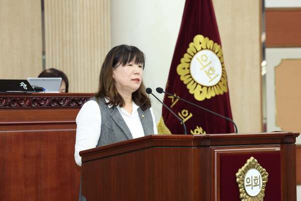 김미수 고양시의원, 발달장애인의 조기 노화와 복지 사각지대 지적/ 사진 고양시의회