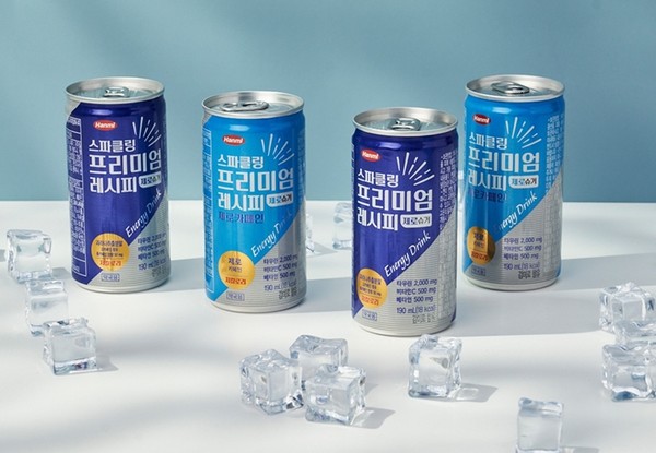 한미사이언스 계열사 온라인팜이 선보인 약국 전용 탄산 에너지드링크 '스파클링 프리미엄 레시피'. / 사진 = 한미약품 제공