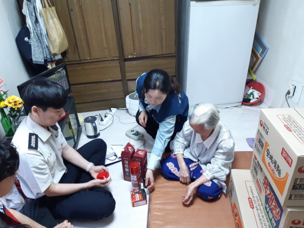 인천쪽방상담소 활동 사진 / 인천시