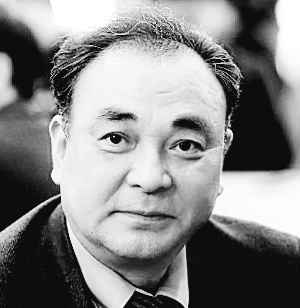                    칼럼니스트 전용상 기자