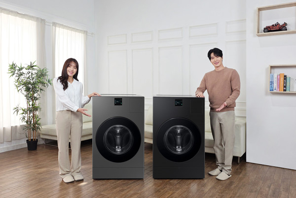 삼성전자가 올인원 세탁건조기 '비스포크 AI 콤보'의 신규 색상 2종을 추가로 출시. / 사진 = 삼성전자 제공