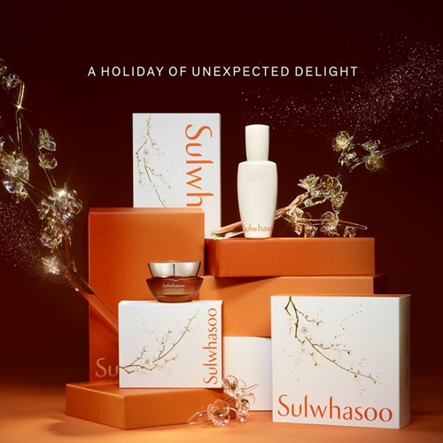 아모레퍼시픽의 럭셔리 뷰티 브랜드 설화수가 2025년 홀리데이 컬렉션을 출시했다. / 사진 = 아모레퍼시픽 제공